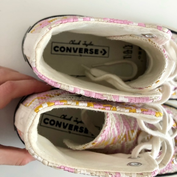 Converse Chuck Taylors High Tops - Picture 5 of 9